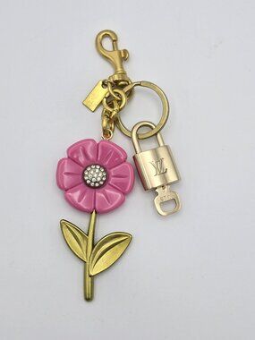 Louis Vuitton Gold Lock 🔑 Authentic LV Padlock + Unbranded Flower Bag Charm
